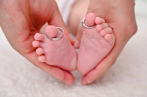 延边怀孕肚子一边高一边低